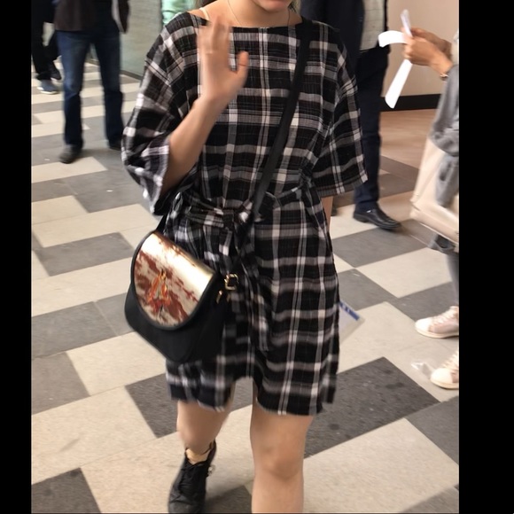 One size fits all dress - Picture 1 of 5